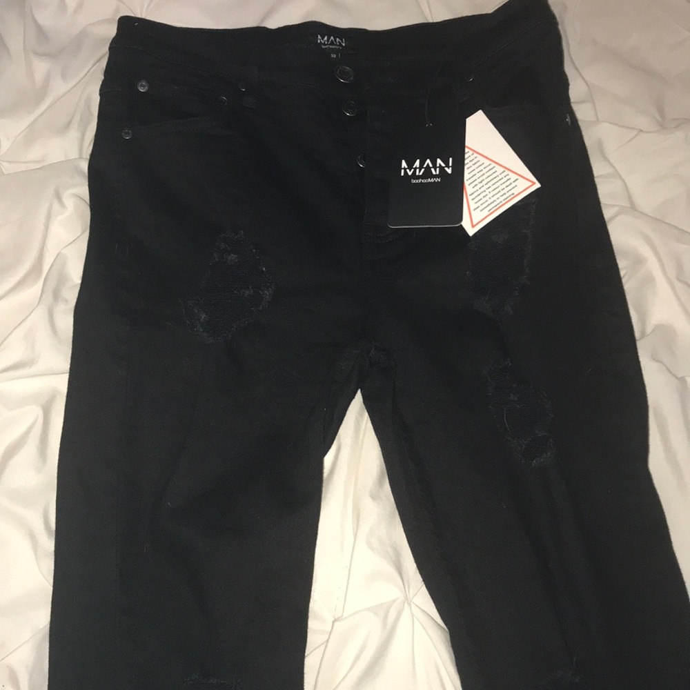 Black ripped jeans